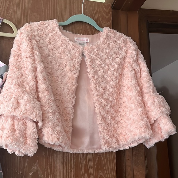 Floral belted dress and pink jacket - Picture 5 of 8